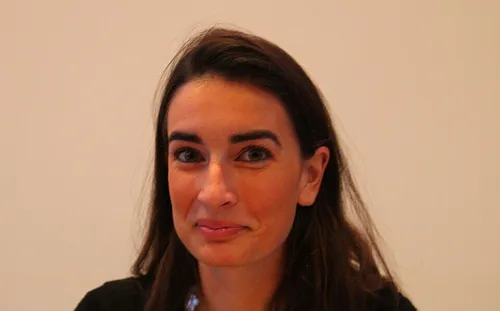 Agnès_Verdier-Molinié_(cropped)