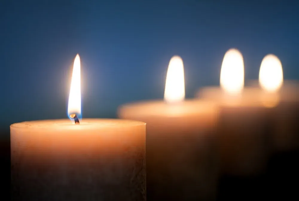 candle-4719019_1280